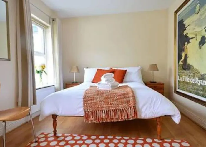 Townhouse Дом отдыха Дингл